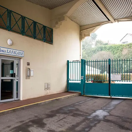 La Falaise By Interhome شقة *