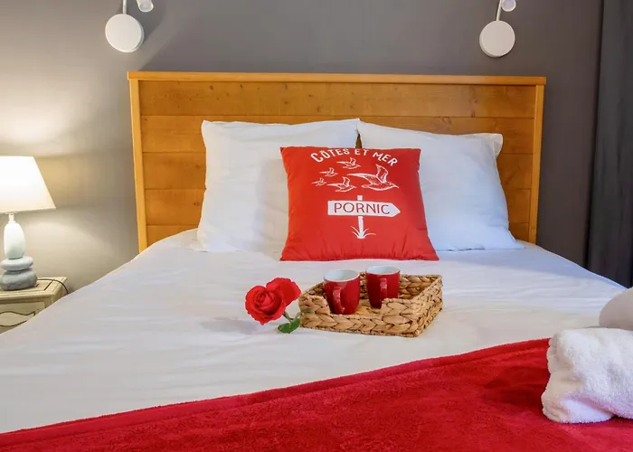 La Falaise By Interhome Pornic